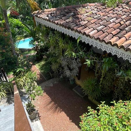 Bouganvilla House 우나와투나 외부 사진