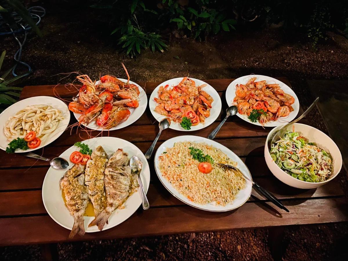 Bouganvilla House 우나와투나 외부 사진